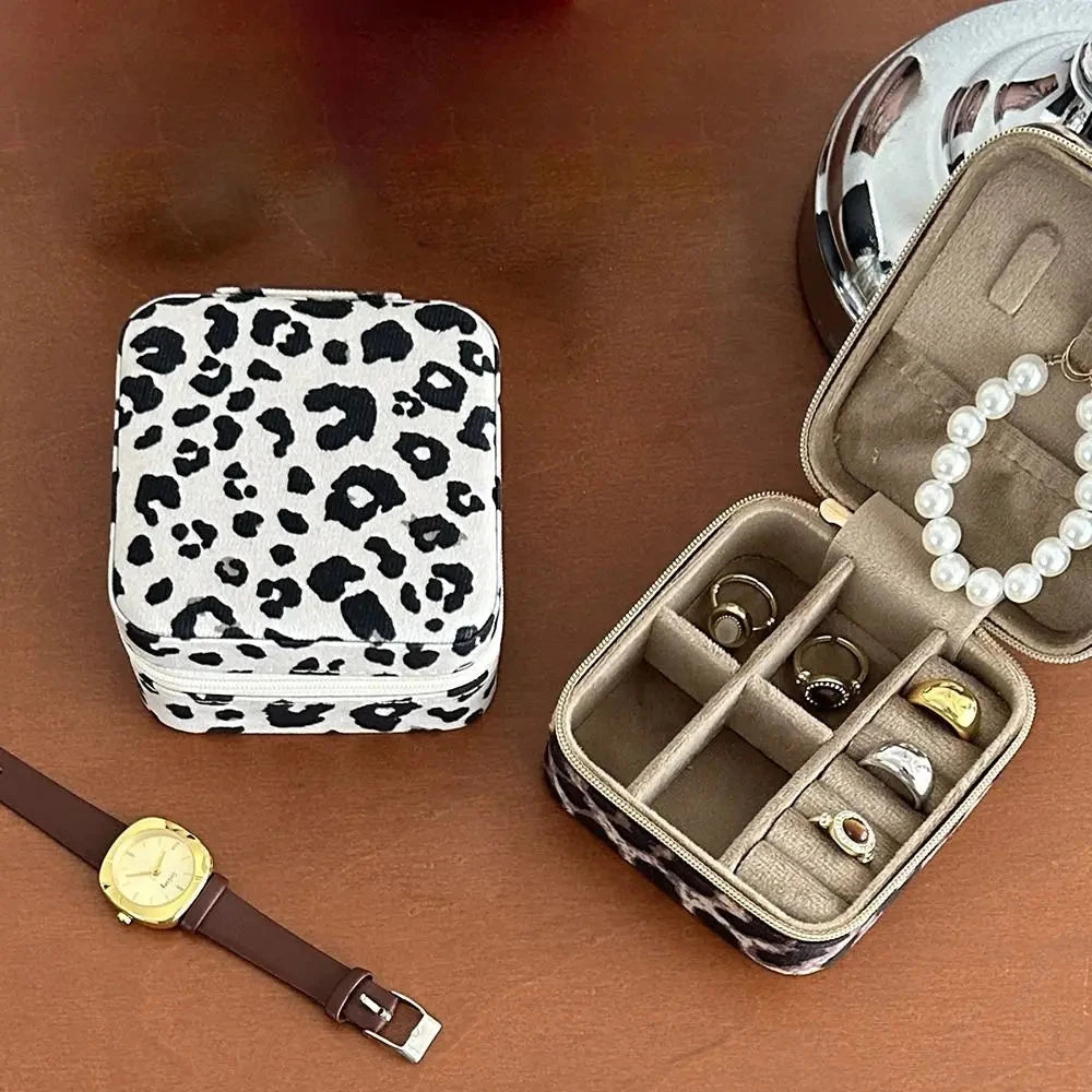 PU Leather Display Box Leopard Print Jewelry Storage Box Family Travel Earrings Necklace Storage Box Female Ring Organizer Santa Secret