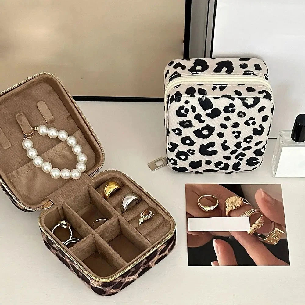 PU Leather Display Box Leopard Print Jewelry Storage Box Family Travel Earrings Necklace Storage Box Female Ring Organizer Santa Secret