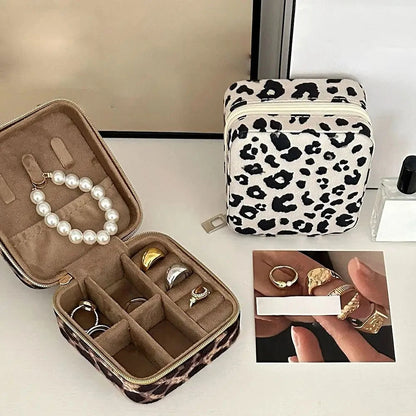 PU Leather Display Box Leopard Print Jewelry Storage Box Family Travel Earrings Necklace Storage Box Female Ring Organizer Santa Secret